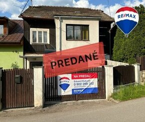 PREDANÉ-Rodinný dom vhodný na prerábku  - Púchov Záskalie