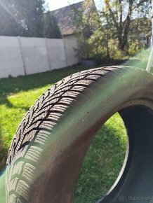 225/55r17 - 1