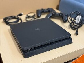 PlayStation 4 Slim 500GB - 1