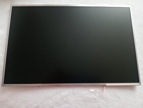 predám 15,4" display CCFL 30pin LTN154X3