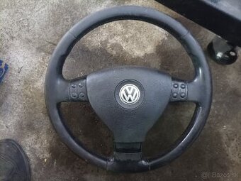 Multifunkčny volant a airbagom Volkswagen