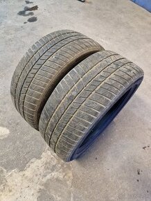 245/45R19 102V BARUM