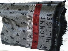 šal Tommy Hilfiger