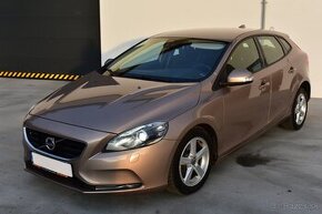 Volvo V40 1.5 benzín, automat