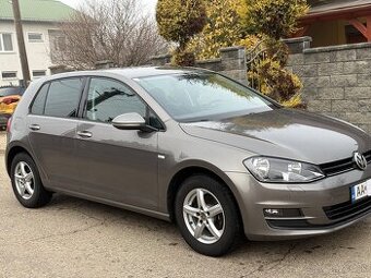 Volkswagen Golf 1.2 TSI 85k Comfortline