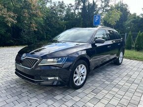 Škoda Superb Combi 2.0 TDI DSG - 1