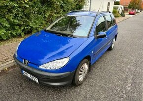 Peugeot 206 SW 1,2i klima , nové rozvody benzín manuál 44 kw