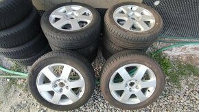 predám 8ks originálnych diskov ŠKODA VEGA, rozteč dier 5x112