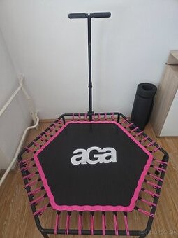 Fitness jumping trampolina