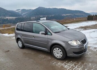 Volkswagen Touran 1.9 TDI Blue Motion United