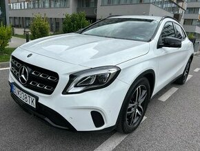 MERCEDES GLA 180 r.v2018,KÚP.SR,1.MAJITEĽ,100.377KM,TOP STAV