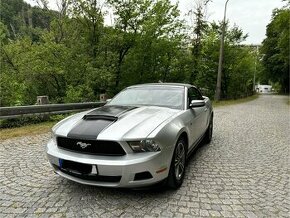 Ford Mustang 3.7 V6 r.v. 2011 + LPG cabrio - po servise - 1