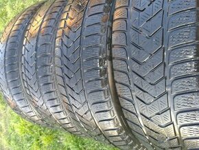 Zimné pneumatiky 215/55 R18 - 1