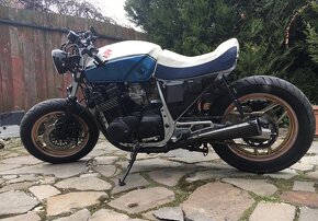 Suzuki GSX 750 ES cafe racer