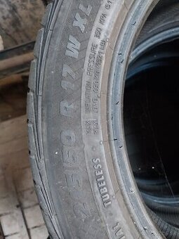 215/50r17