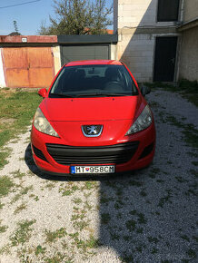 Peugeot 207 - 1