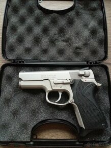 Smith & Wesson 6906