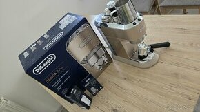 Espresso De'Longhi EC885.BG Dedica Arte - 1