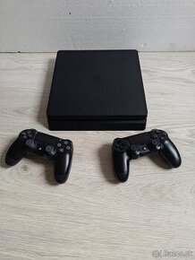 Playstation 4 Slim