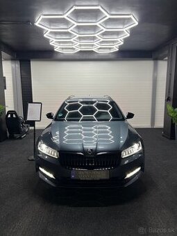 Škoda Superb SPORTLINE 2.0tdi 140kw DSG Matrix 1.majiteľ