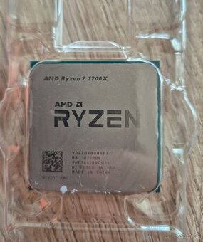 AMD Ryzen 7 2700X + chladič