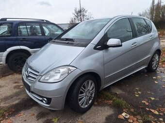 MERCEDES A 2,0 DIESEL MANUÁL ROK VÝROBY 2009