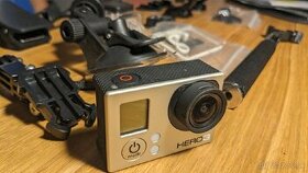 GoPro Hero 3 s bohatým príslušenstvom