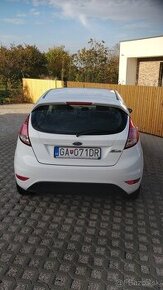 Predam ford fiesta 1.2 benzin