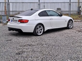 E92  325D rok 2010