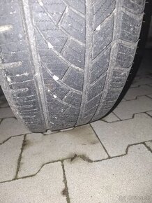 Celoročne 215/55 R 17