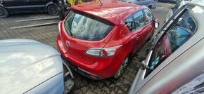 Lacno rozpredám Mazda 3 2009- na náhradné diely