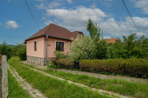 Rodinný dom v stave holodomu s priestranným pozemkom - Košic - 1