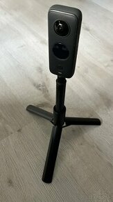 Insta 360 one x2