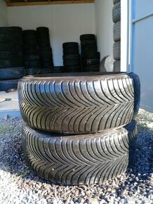 zimné pneumatiky 215/55r16- 2ks Michelin.