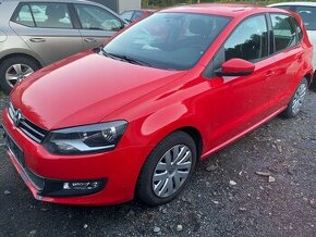 VW Polo 1.4i 63kw kup ČR 2012 / DSG / nájezd 95 tis.KM