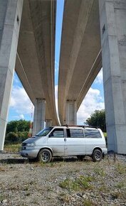 Volkswagen Caravelle T4 2.5 tdi Syncro long