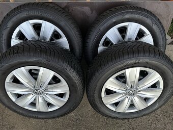 Disky + Zimné Pneu VW SKODA AUDI 6J X16 ET43 / 215/60 R16