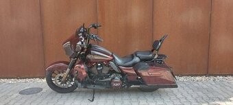 Predám Harley-Davidson CVO Street Glide FLHXSE