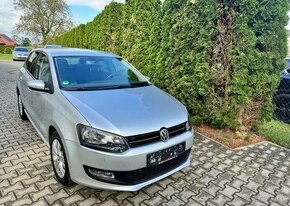 Volkswagen Polo 1,2i klima life , serviska benzín manuál