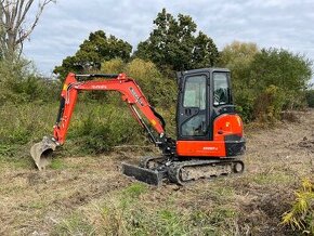 KUBOTA KX037-4