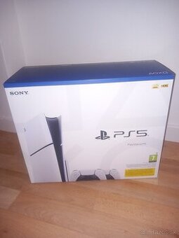 PlayStation 5 + 2 ovládače + AstroBot a Death Stra