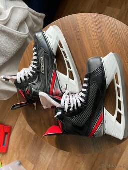 Bauer Vapor X2.5 9R 44.5 EUR