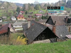 Pozemky so starým RD v obci Prakovce o celkovej rozlohe 700m - 1