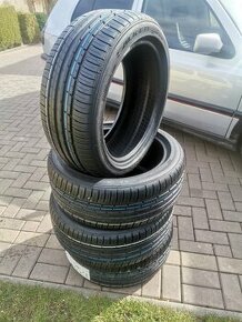 225/45 r17 Falken