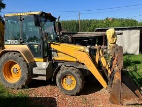 Traktor bager Massey Ferguson 760