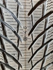 Predám 4ks zimné pneumatiky 215/55 R17 98V - 1