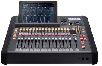 Predám digitálny mixpult Roland M200i