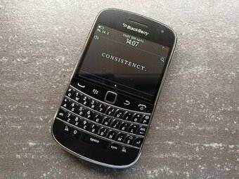 BlackBerry Bold 9900