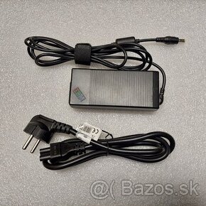 AC adapter 72W pre notebook,16V, 4,5A  5,5mmx2,5mm