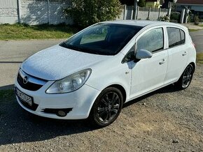 Opel Corsa D 1.2 16V, 59kw - 1